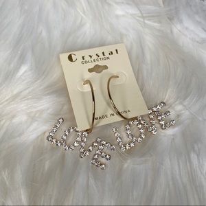 🔥Love hoop rhinestone earrings🔥BUNDLE 3 for 20🔥